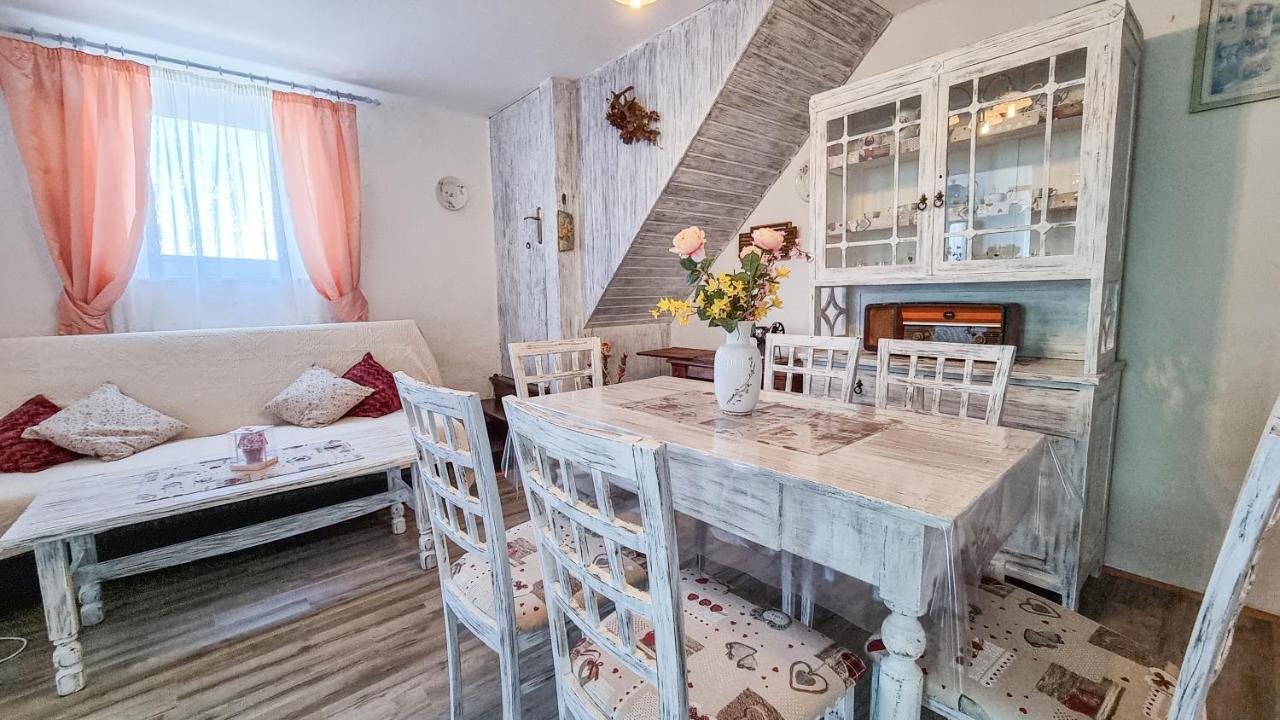 Captain'S House - Kamenjari, Plomin Villa Zagorje ภายนอก รูปภาพ