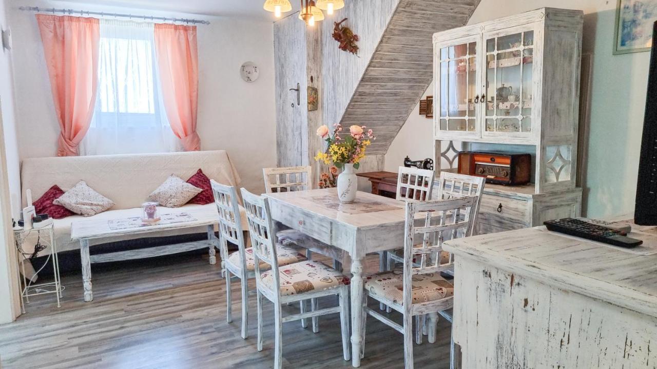 Captain'S House - Kamenjari, Plomin Villa Zagorje ภายนอก รูปภาพ